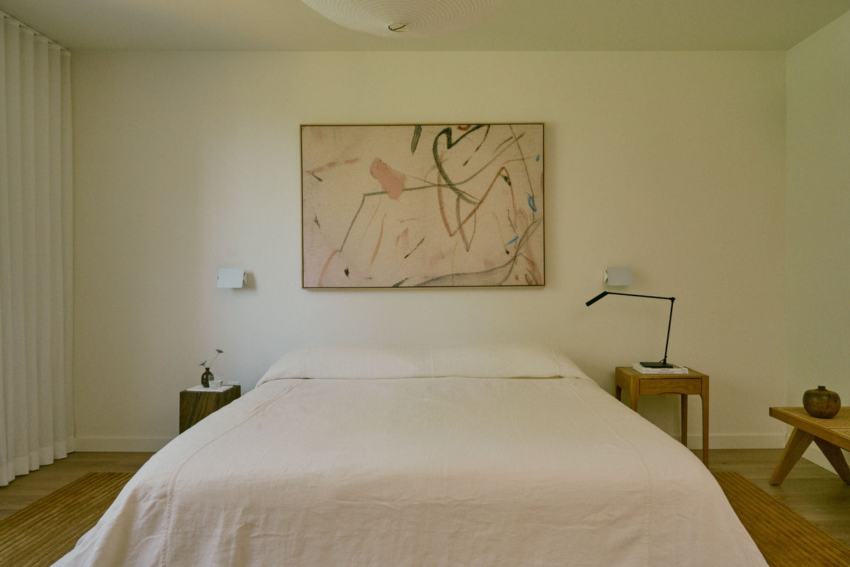 From Winter Warmth to Spring Lightness: A Seasonal Bedding Guide