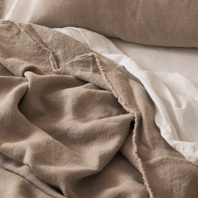 Standard Heavy Linen Bed Cover in Natural