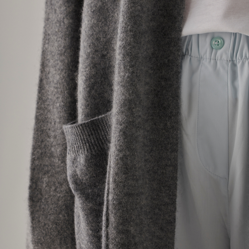 Cashmere Robe in Charcoal