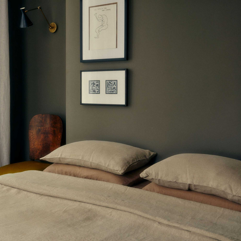 Standard Heavy Linen Bed Cover in Natural