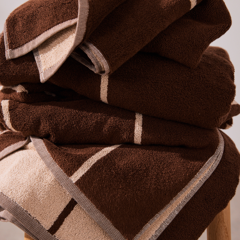 100% Organic Cotton Bath Towel in Cocoa & Ivory Stripe