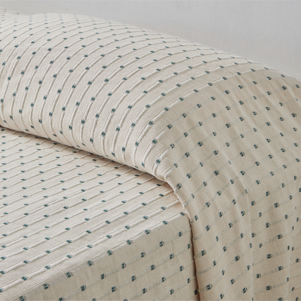 100% Organic Textured Cotton Oversized Bed Cover in Off White with Lake