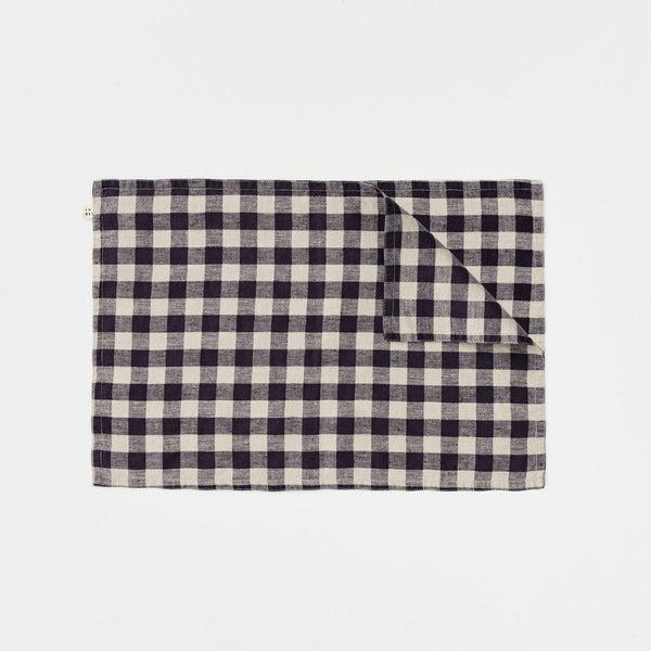 100% Linen Placemat Set in Navy Gingham