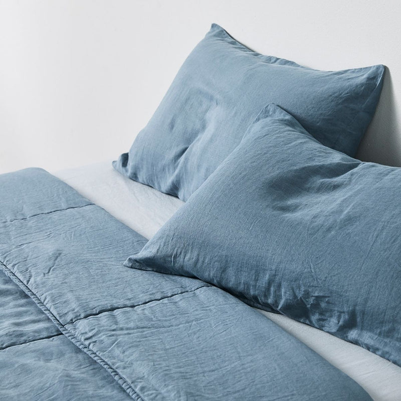 100% Linen Quilted Bed Cover in Lake