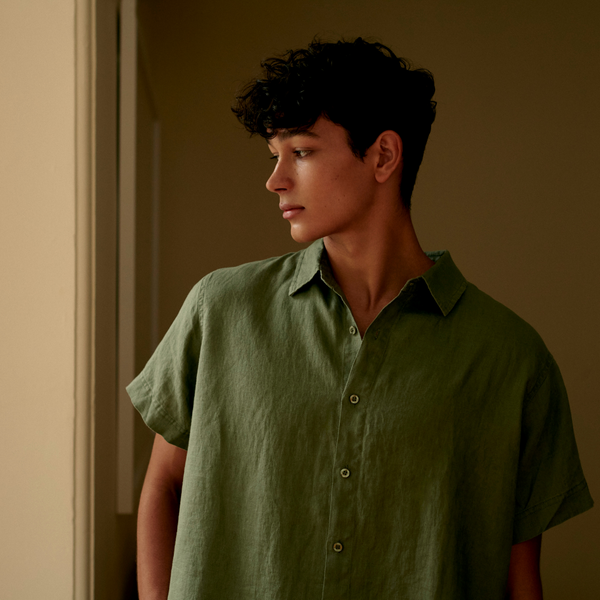 100% Linen Short Sleeve Shirt in Khaki - Mens